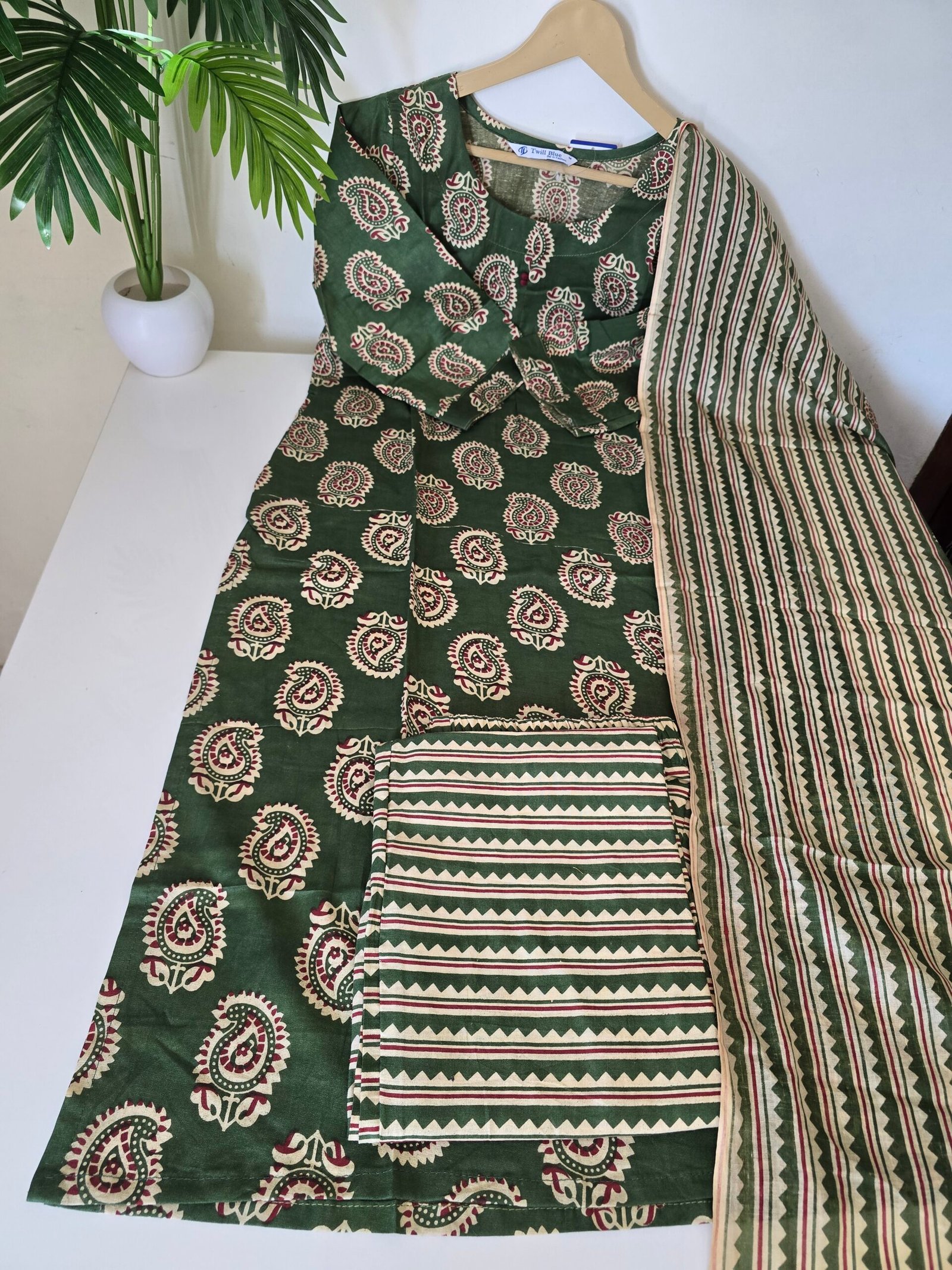 Cotton Three pcs CSSTW - Image 2